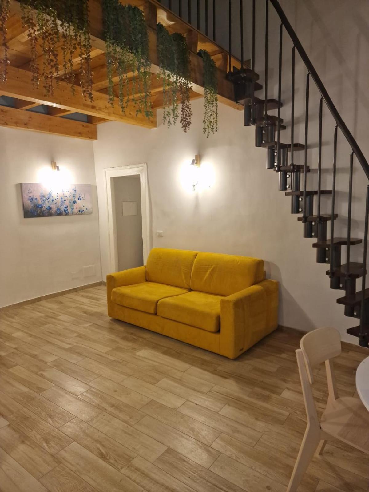 Apartment Vico Sedil Capuano 21